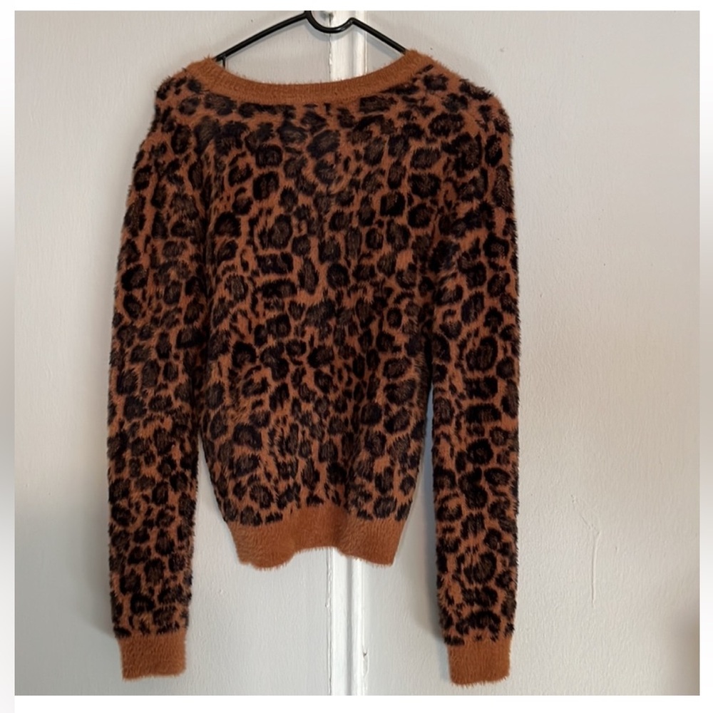 NWT Zara leopard print soft sweater - Picture 2 of 3